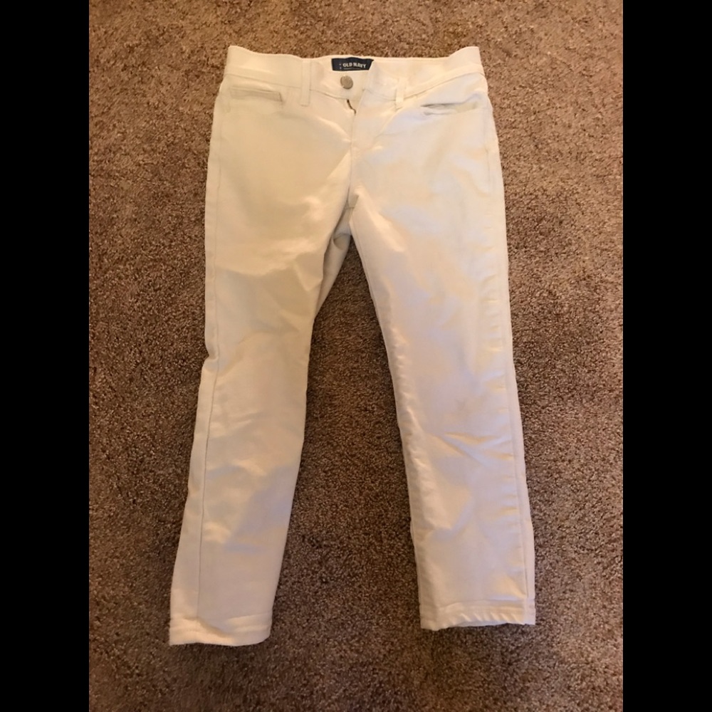 white capris